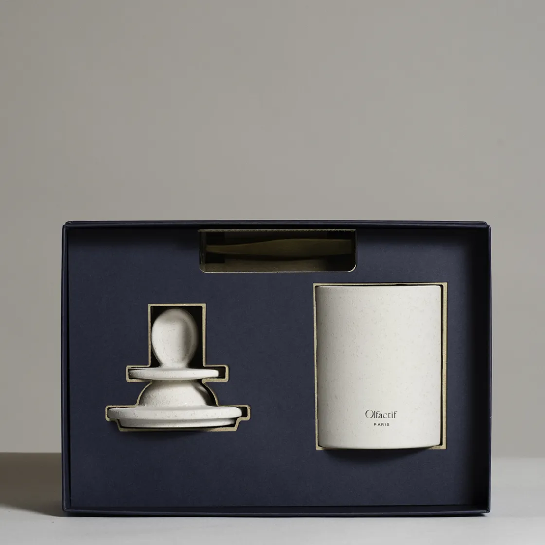 Olfactif Aquarius Orange Blossom Scented Candle 240gr Outlet