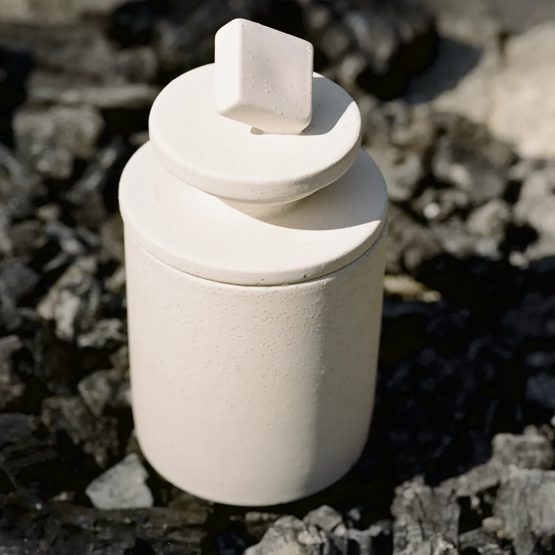 Olfactif Capricorn Log Fire Scented Candle 240gr New