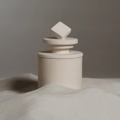 Olfactif Capricorn Log Fire Scented Candle 240gr New