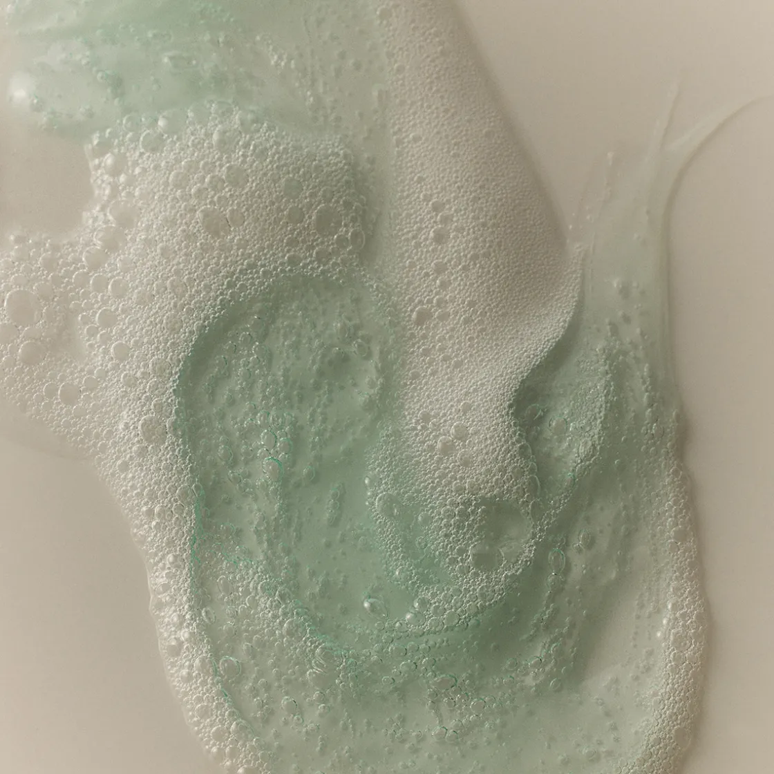 Goop Daily Detox Foaming Cleanser 155ml