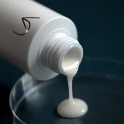 VENN Moisture-Balance All-In-One Cleanser 150ml Sale