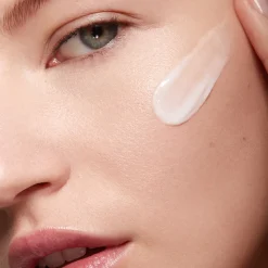 NARS skin Light Reflecting Moisturizer 50ml Outlet