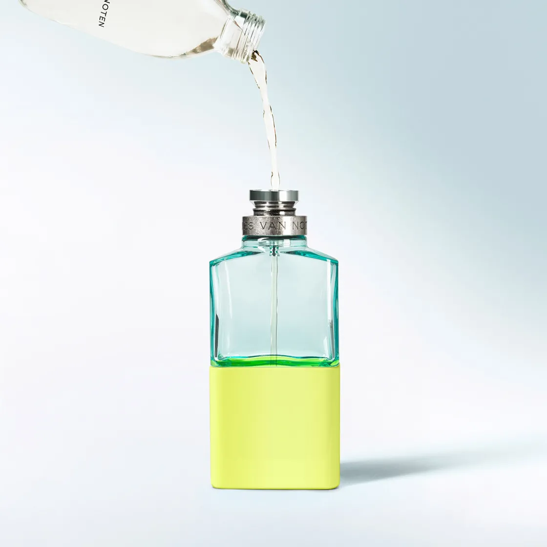 Dries Van Noten Neon Garden Eau de Parfum Refill 200ml Online