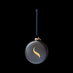 Skins Ornament -logo Best