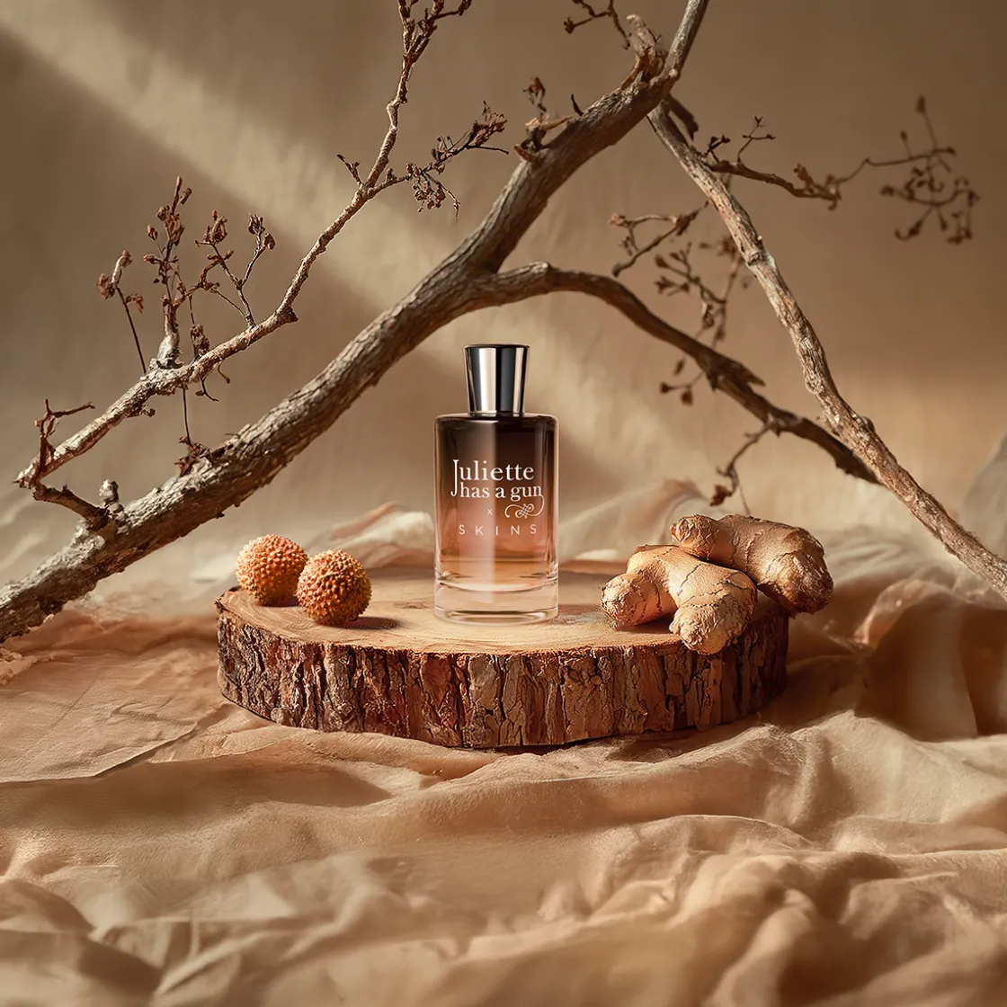 Juliette has a Gun Skins x Eau de Parfum 100ml Online